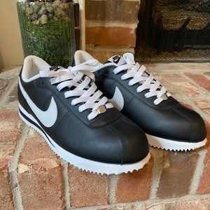 Nike Cortez Basic Leather - Black / White: Men’s 9